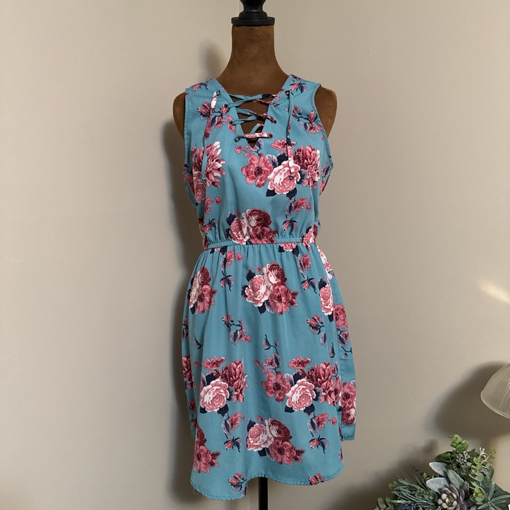 Justify green  and pink Sleeveless V-Neck Sundress